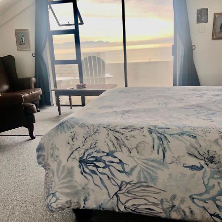 Ollava Guesthouse Simonʼs Town Dış mekan fotoğraf