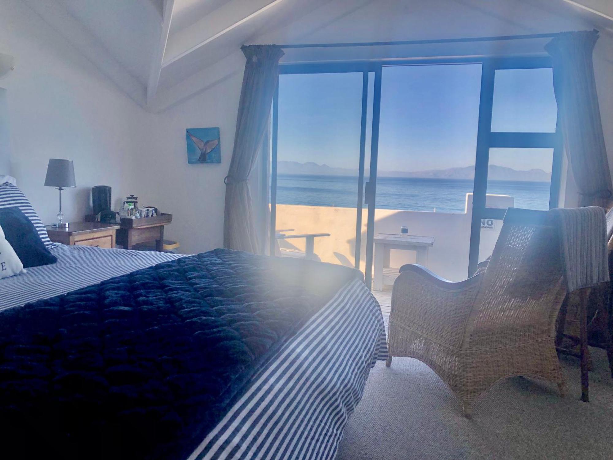 Ollava Guesthouse Simonʼs Town Dış mekan fotoğraf